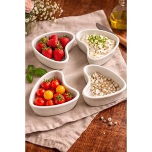 Vintage French Heart Shaped Berry Bowls Set of 4 White Ceramic Colanders Kitchen